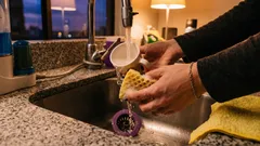 Co v žádném případě nesmíte vylévat do dřezu: mnoho lidí nezná tento základní fakt