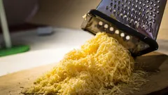 Jak rychle naostřit otupené struhadlo osvědčenými metodami: zvládne to každý